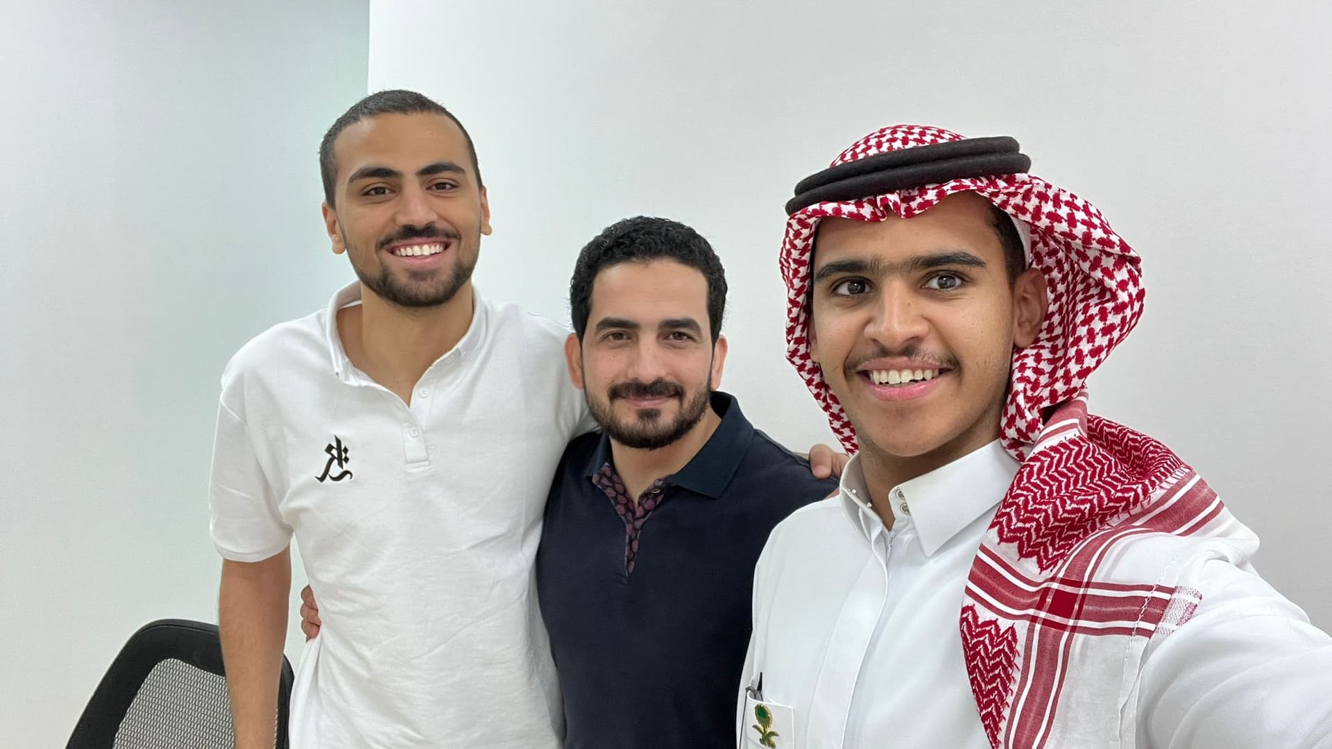Group photo with Abdelrahman and the AFAQY team in Riyadh